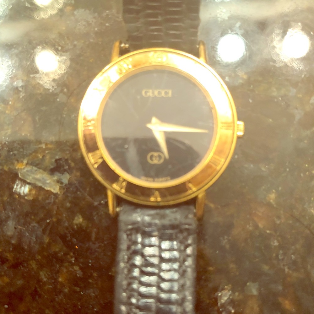 Gucci watch vintage